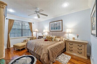 7641 Old Thyme Ct in Parkland, FL - Foto de edificio - Building Photo