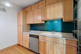 11 S 12th St, Unit 4331 in Minneapolis, MN - Building Photo - Building Photo