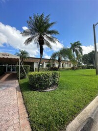 11 Willowbrook Ln photo'