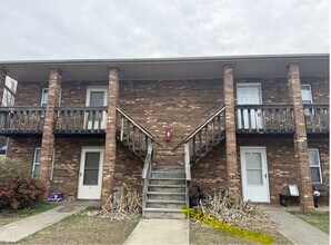 3981 Bradford Ct in Winston-Salem, NC - Building Photo - Building Photo