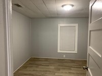 315 E 15th St SW photo'