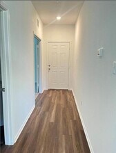 1512 Holly Lk Dr in Leander, TX - Building Photo - Building Photo