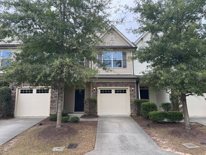 142 Token House Rd in Durham, NC - Building Photo