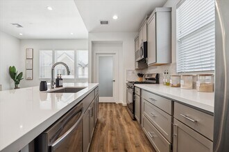1103 Highland Rnch Ln in Houston, TX - Building Photo - Building Photo