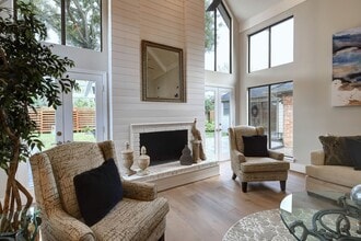 1706 Cedar Creek Ct in Houston, TX - Building Photo - Building Photo