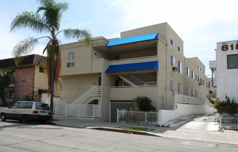 825 S Ardmore Ave in Los Angeles, CA - Building Photo - Building Photo