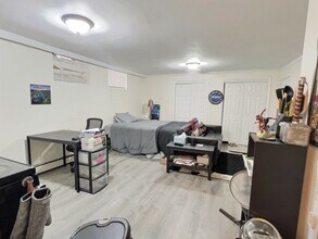 1482 Beacon St in Brookline, MA - Building Photo - Building Photo