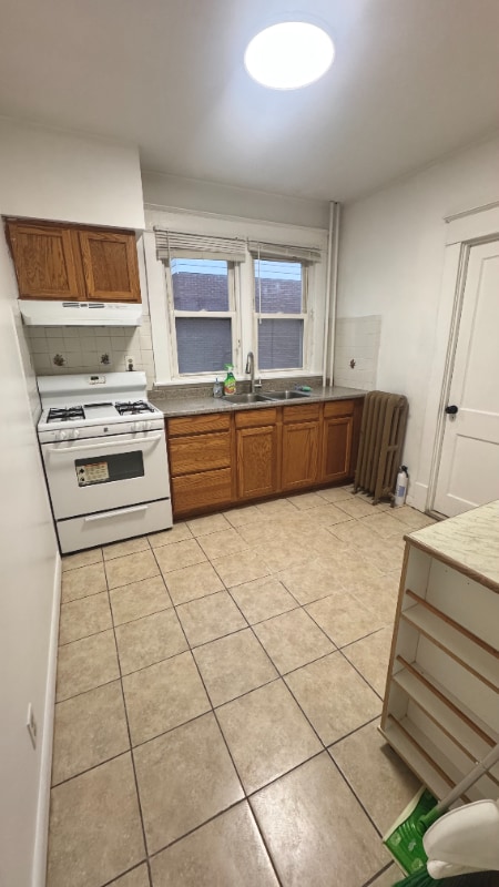 51 Russell Rd