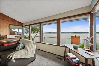153 Maple Ln NW in Gig Harbor, WA - Building Photo - Building Photo
