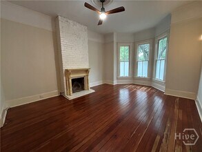 413 E Huntingdon St in Savannah, GA - Foto de edificio - Building Photo