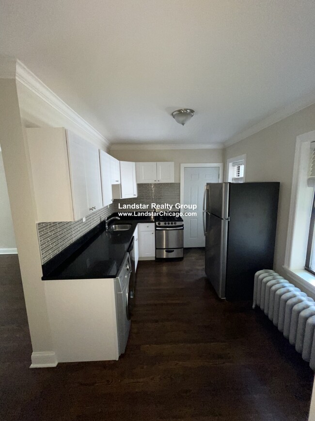 property at 1056 W Lill Ave
