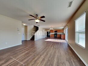 423 Kerriann Ln in Clayton, NC - Building Photo - Building Photo