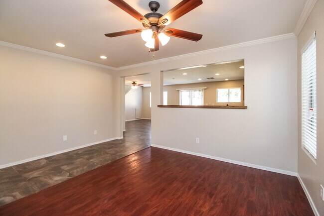 1726 E Bradstock Way in Queen Creek, AZ - Building Photo - Building Photo