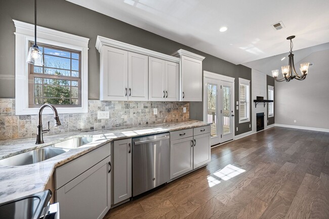 830 Snapdragon Ct in Clarksville, TN - Building Photo - Building Photo