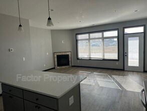 605 Prairie Rose Trl in Mankato, MN - Building Photo - Building Photo