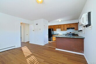 25 Pierces Rd in Newburgh, NY - Building Photo - Building Photo