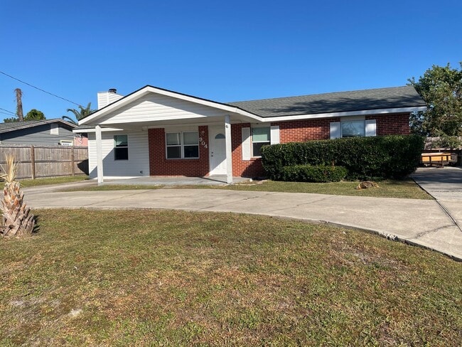 904 Forestdale Ave in Panama City, FL - Building Photo - Building Photo