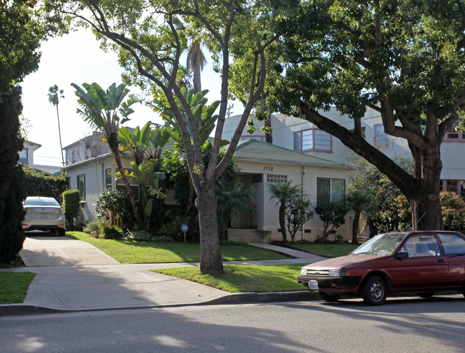 1138 17th St in Santa Monica, CA - Foto de edificio