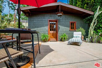 1722-1722 1/2 N Stanley Ave in Los Angeles, CA - Building Photo - Building Photo