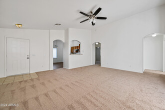 8615 W Butler Dr in Peoria, AZ - Building Photo - Building Photo