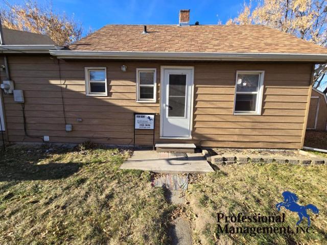 110 1/2 S 36th St in Billings, MT - Building Photo