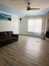 31 Back Bay Cir in Galveston, TX - Building Photo - Building Photo