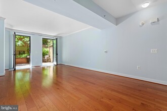 631 D St NW, Unit 245 in Washington, DC - Building Photo - Building Photo