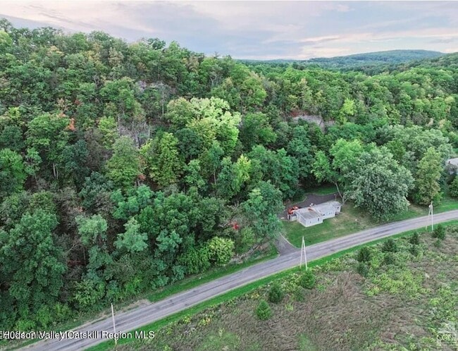281 Bronck Mill Rd in Coxsackie, NY - Building Photo - Building Photo