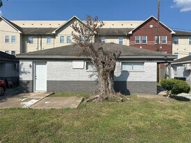 3837 Mt Pleasant St in Houston, TX - Building Photo