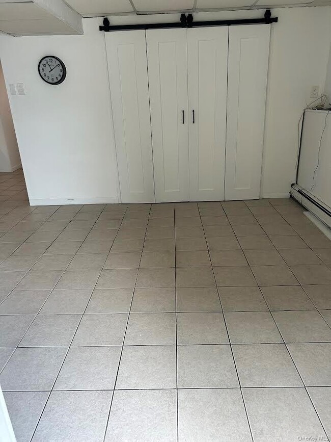 455 Chelsea Ave in West Babylon, NY - Building Photo - Building Photo