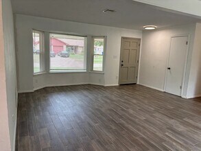 126 Beacon Cir in Norman, OK - Building Photo - Building Photo
