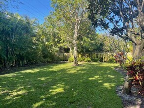 1120 SW 14th Dr in Boca Raton, FL - Building Photo - Building Photo