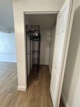 2041 NW 35th St in Fort Lauderdale, FL - Building Photo - Building Photo