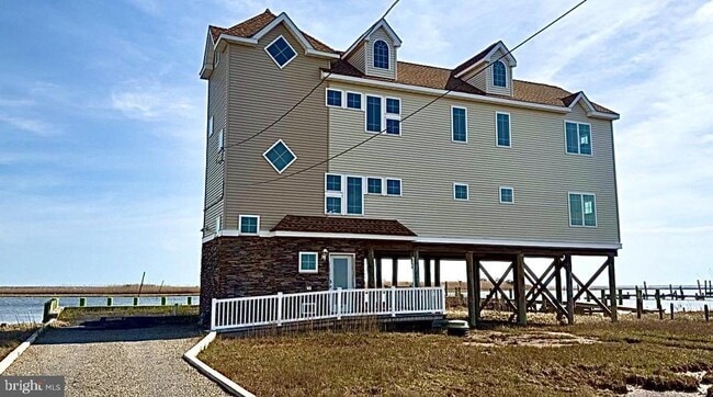 property at 448 Dock Rd