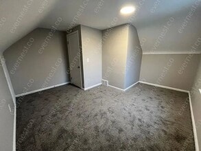 84 W Shevlin Ave in Hazel Park, MI - Building Photo - Building Photo