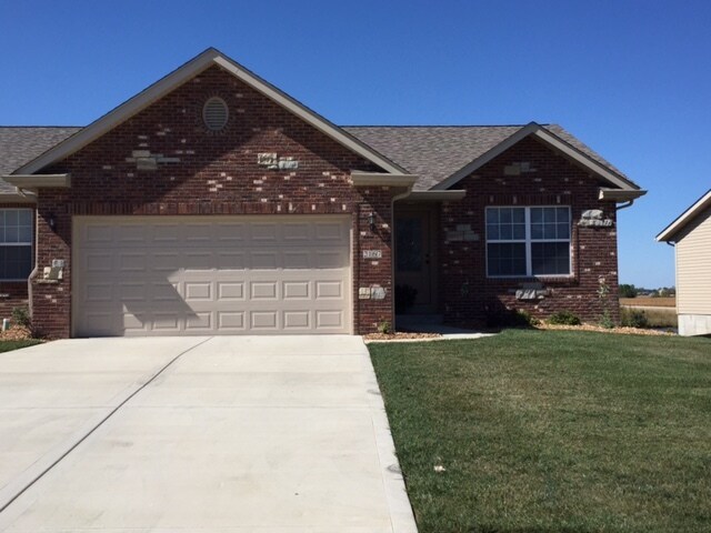 2179 Tramore, Unit 2179 in Troy, IL - Building Photo