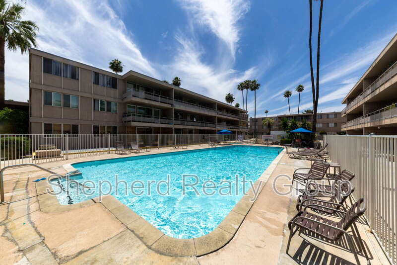 6979 Palm Ct in Riverside, CA - Building Photo