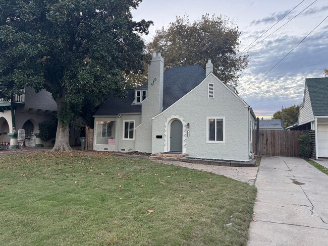 950 Live Oak Blvd in Yuba City, CA - Building Photo - Building Photo