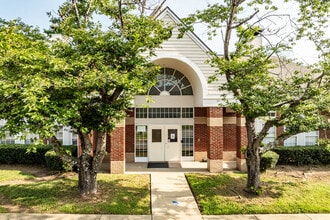 Ford Residential Complex in Nashville, TN - Building Photo - Building Photo