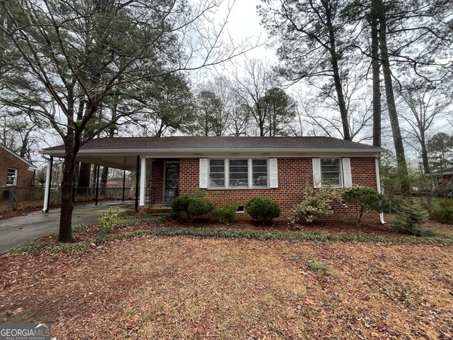 property at 4 Plymouth Rd NW