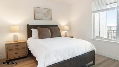 10670 Jake Jabs Blvd, Unit 1207 in Longmont, CO - Foto de edificio - Building Photo