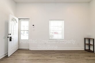 235 S English St in Greensboro, NC - Building Photo - Building Photo