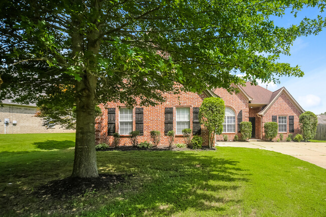 property at 5918 Keebler Dr W