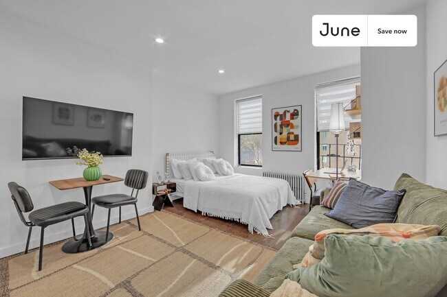 534 E 14th St in New York, NY - Building Photo - Building Photo