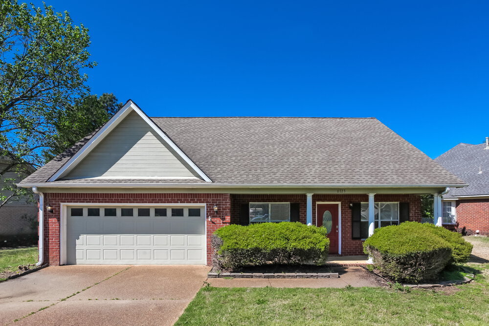 6723 Crystal Dr in Olive Branch, MS - Building Photo