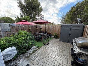 2604 SE 19th St in Homestead, FL - Building Photo - Building Photo