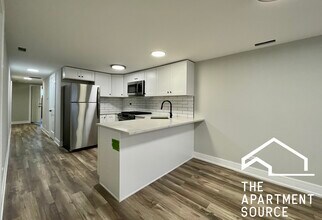 2937 N Ashland Ave in Chicago, IL - Building Photo - Building Photo