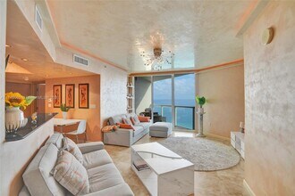 16699 Collins Ave, Unit # 2609 in Sunny Isles Beach, FL - Building Photo - Building Photo