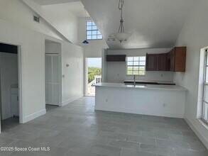 8517 S Hwy A1A in Melbourne Beach, FL - Building Photo - Building Photo