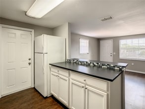 5650 Golden Nugget Dr in Holiday, FL - Building Photo - Building Photo